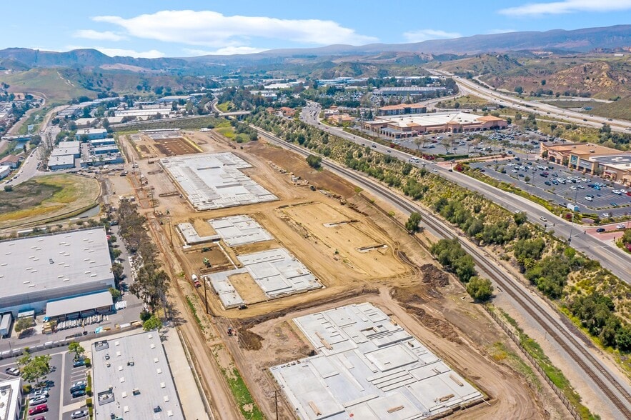 More Photos Of NEC Madera Rd & Easy St, Simi Valley Unknown For Lease