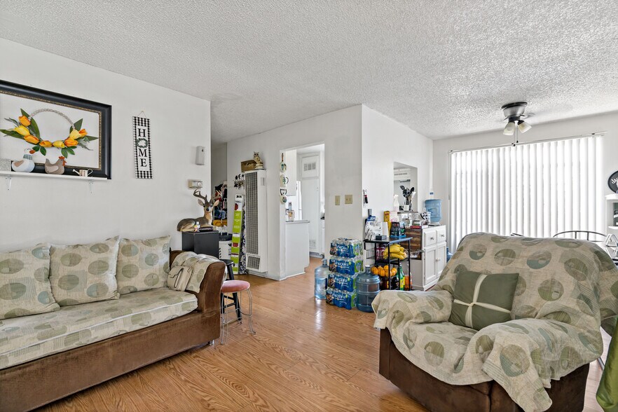 More Photos Of 1715 Westmoreland Blvd, Los Angeles Apartments For Sale