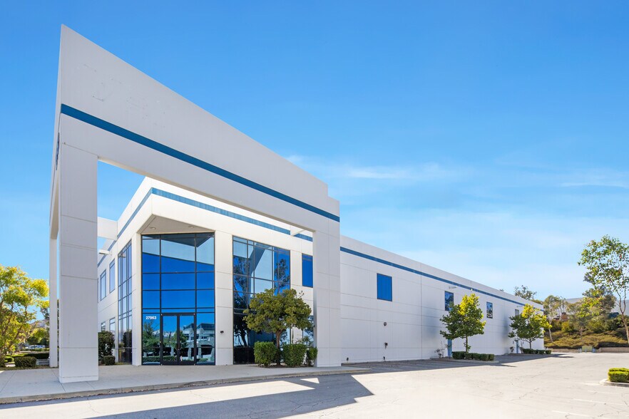 More Photos Of 27963 Franklin Pky, Valencia Warehouse For Lease