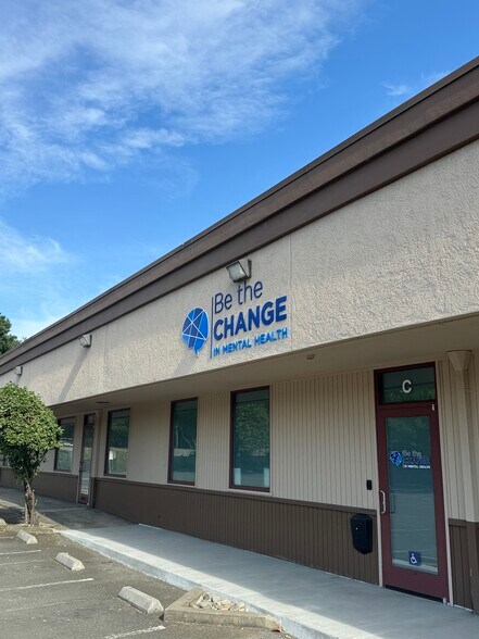 More Photos Of 2800 Cleveland Ave, Santa Rosa Medical For Lease