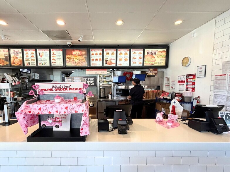 More Photos Of 670 S E St, San Bernardino Fast Food For Lease