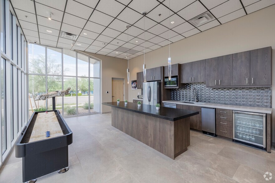 More Photos Of 24415 N 19th Ave, Phoenix Warehouse For Sale