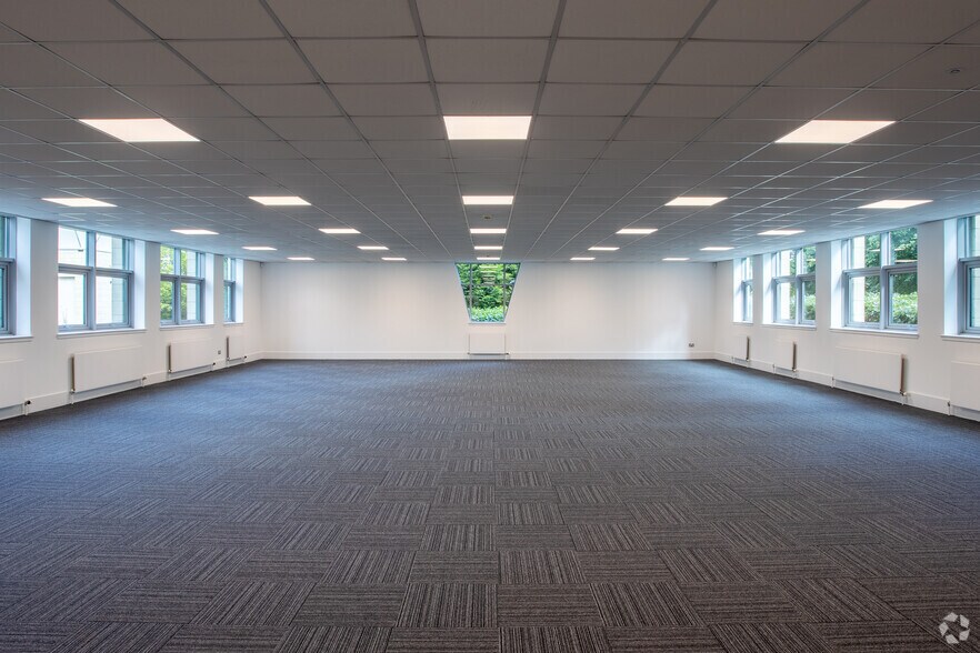 More Photos Of The Castle Business Park, Stirling Office For Sale