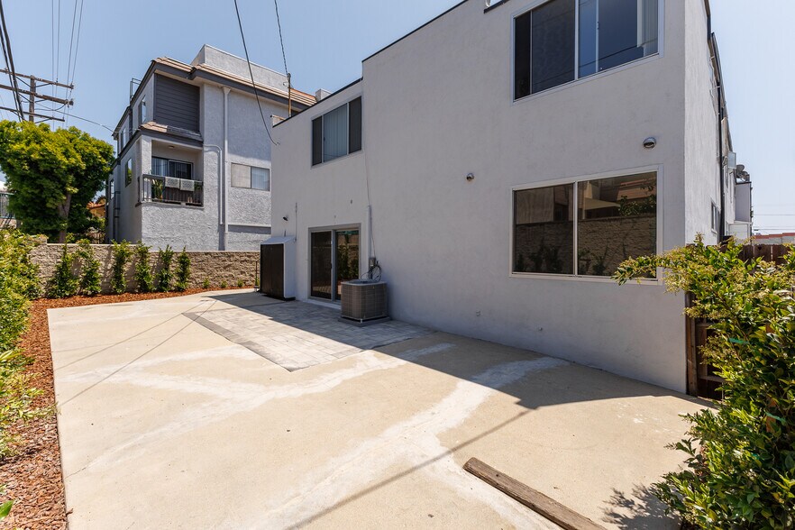 More Photos Of 623 Orange Grove Ave, Glendale Apartments For Sale
