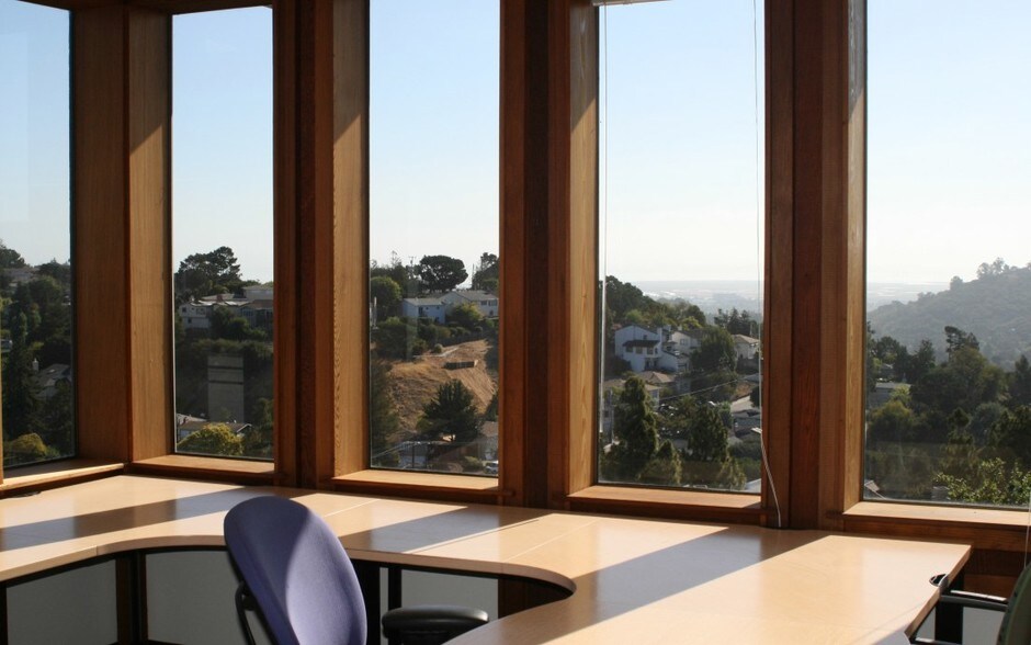 More Photos Of 19 Davis Dr, Belmont Office For Lease