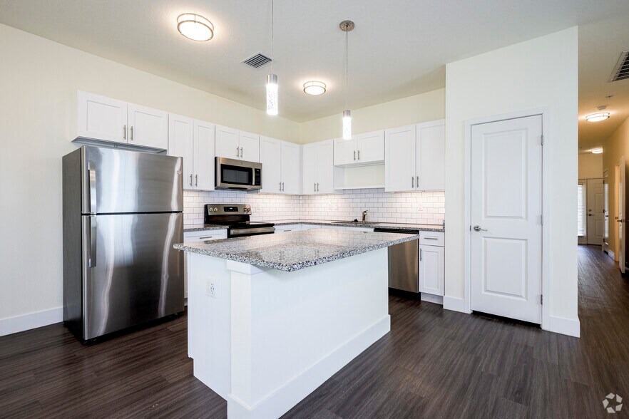 More Photos Of 2841 Enterprise Rd, Debary Apartments For Sale