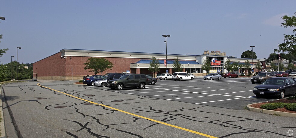 More Photos Of 50 Cambridge St, Worcester Supermarket For Lease