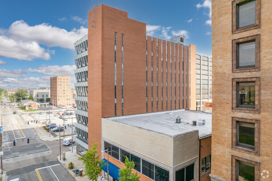 More Photos Of 626 Madison Ave, Toledo Office For Sale
