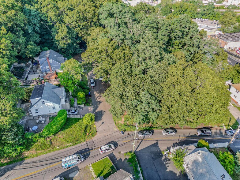 More Photos Of 10 Dickinson, Yonkers Land For Sale