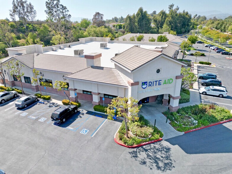 Primary Photo Of 3941 Spring Rd, Moorpark Storefront Retail Office For Lease