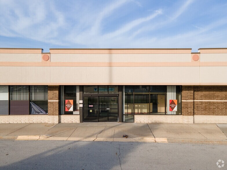 More Photos Of 13140 S Cicero Ave, Crestwood Unknown For Lease