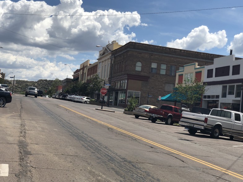 More Photos Of 254 N Broad St, Globe Storefront Retail Office For Sale