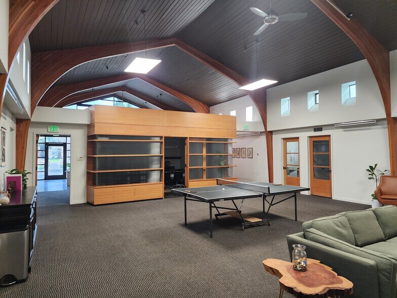 More Photos Of 967 Broadway, Sonoma Office For Sale