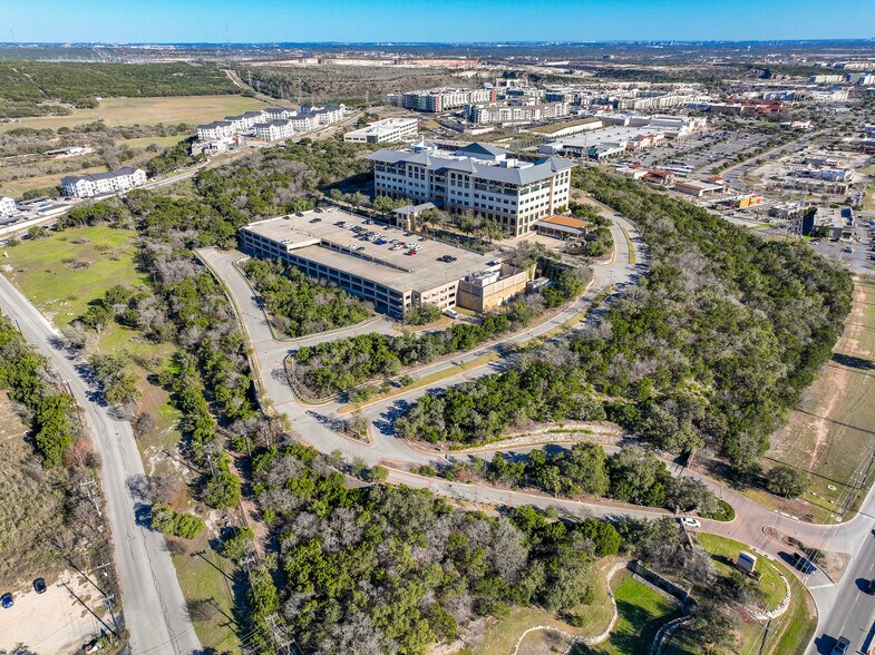 More Photos Of 19003 I-10 W, San Antonio Office For Sale