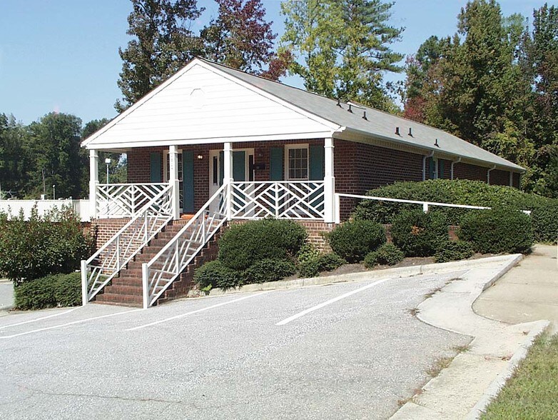 More Photos Of 2305 E Millbrook Rd, Raleigh Office Residential For Sale