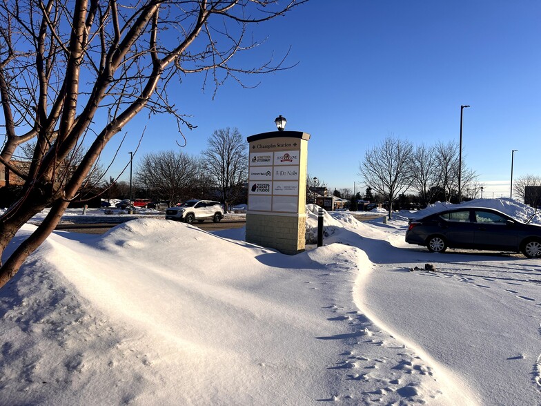 More Photos Of 11565 Theatre Dr, Champlin Unknown For Lease