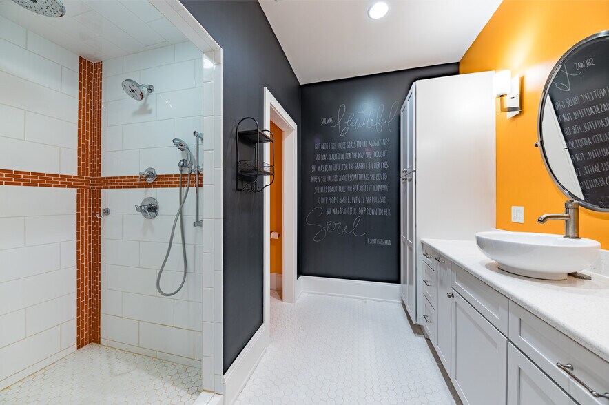 More Photos Of 145 School Rd, Mount Morris Office For Sale