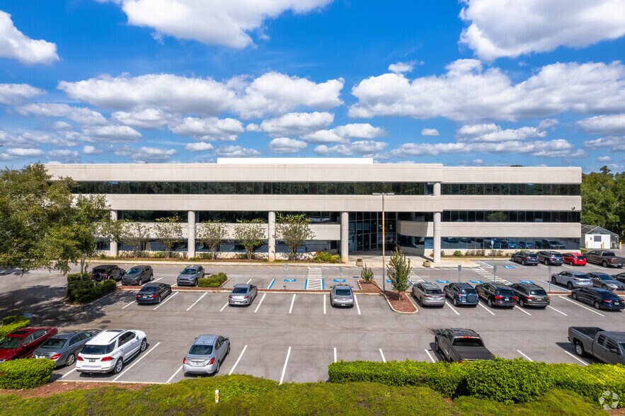 More Photos Of 3710 Corporex Park Dr, Tampa Office For Lease