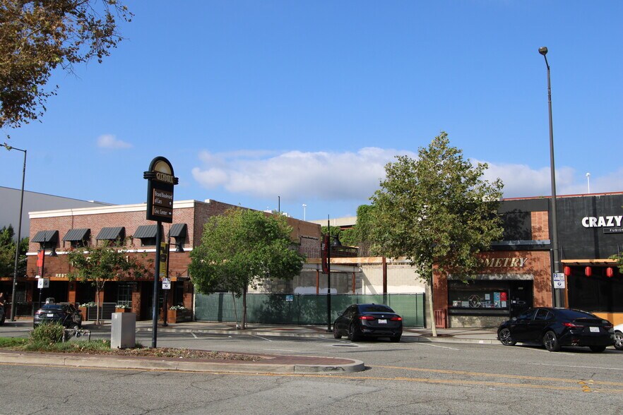 More Photos Of 233 N Brand Blvd, Glendale Land For Sale