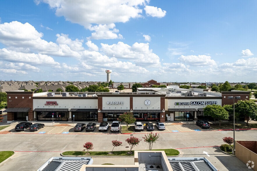 More Photos Of 279 Main St, Frisco Unknown For Lease