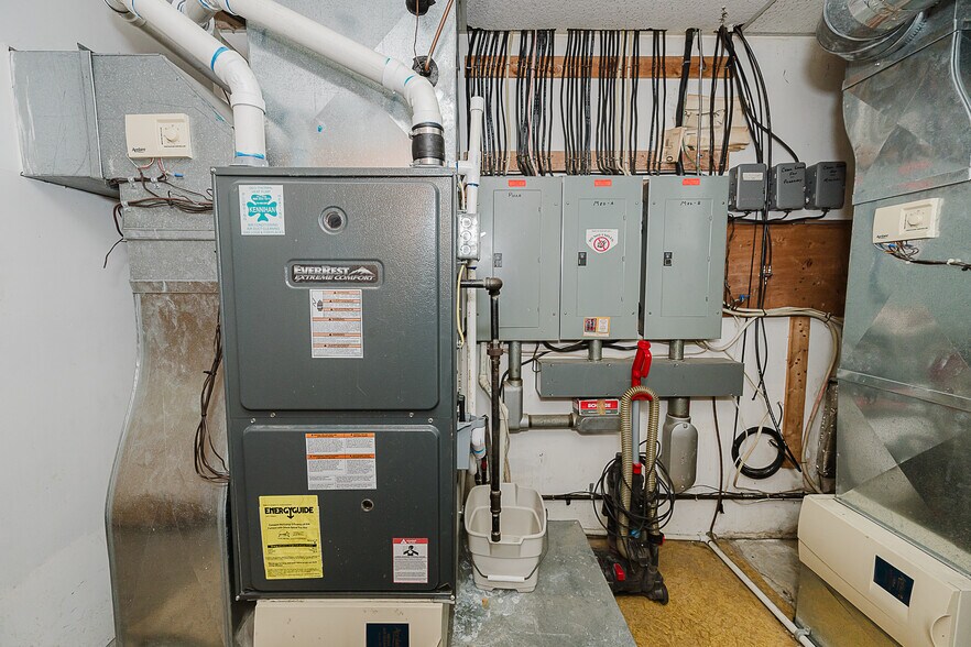 More Photos Of 1482 Butler Rd, Worthington Medical For Sale