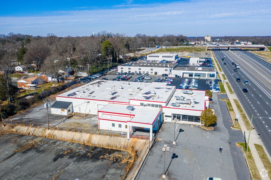 More Photos Of 4800 E Independence Blvd, Charlotte Auto Dealership For Sale