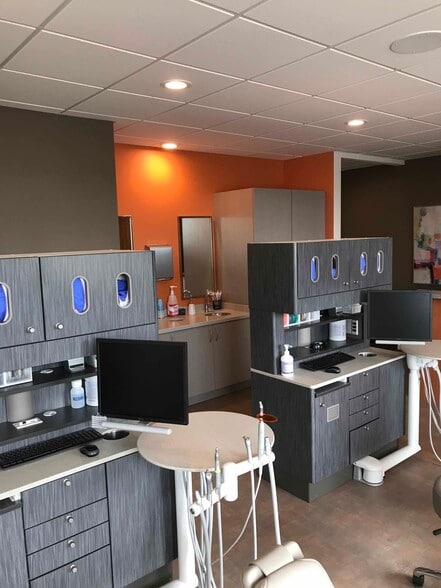 More Photos Of 840 Bear Paw Ave, Rice Lake Medical For Sale