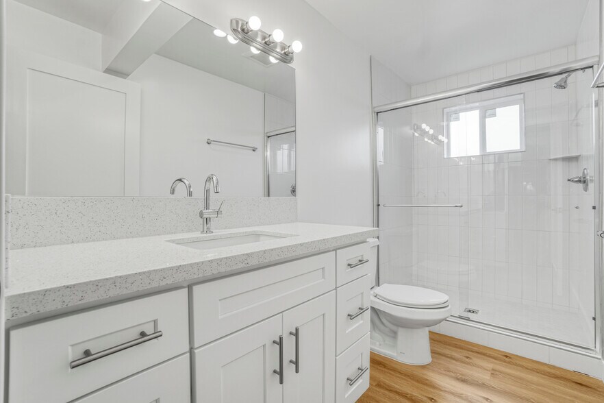 More Photos Of 221 Sheldon St, El Segundo Apartments For Sale