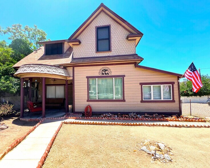 Primary Photo Of 434 S Hill St, Globe Apartments For Sale