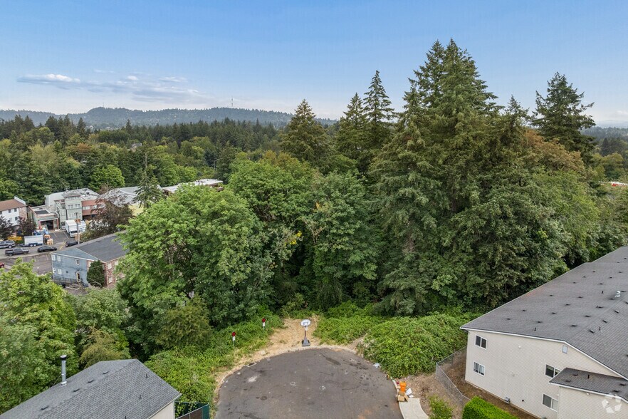 More Photos Of SW Barbur Blvd, Portland Land For Sale
