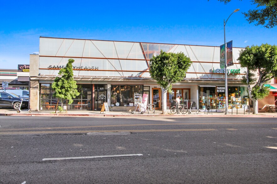 More Photos Of 1864-1870 N Vermont Ave, Los Angeles Storefront Retail Office For Lease