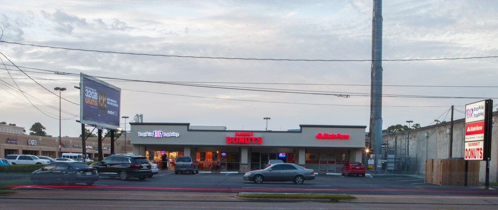 More Photos Of 7910 Westview Dr, Houston General Retail For Sale