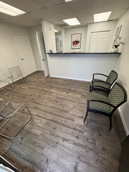 More Photos Of 11201-11259 Lockwood Dr, Silver Spring Office For Sale