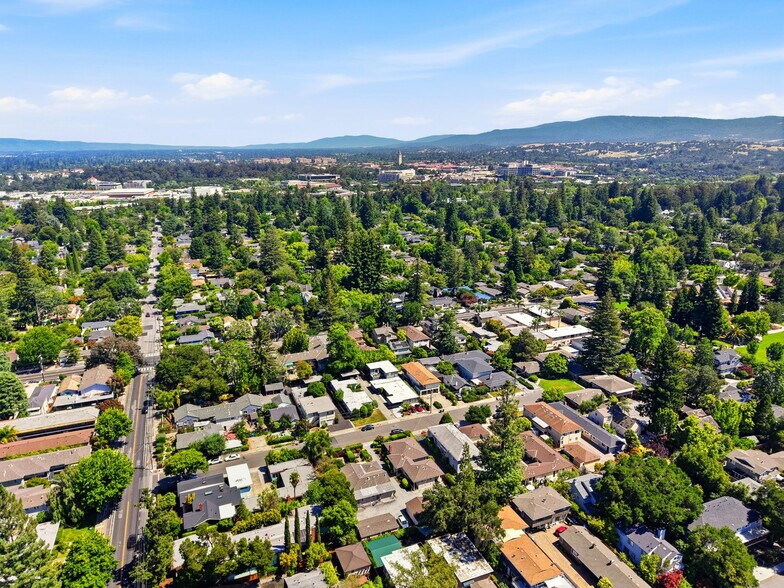 More Photos Of 938 Alice Ln, Menlo Park Multifamily For Sale