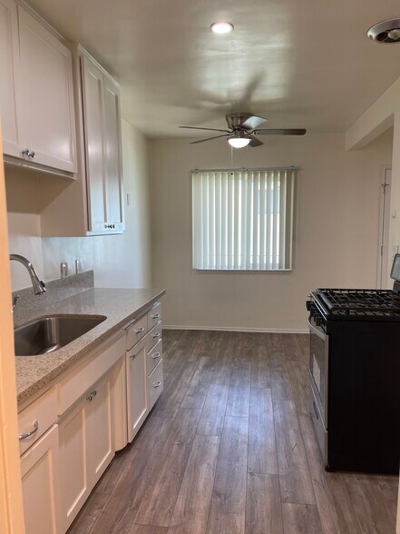 More Photos Of 7621 Washington Ave, Whittier Apartments For Sale