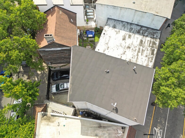 More Photos Of 271 Newark Ave, Jersey City Storefront Retail Residential For Sale