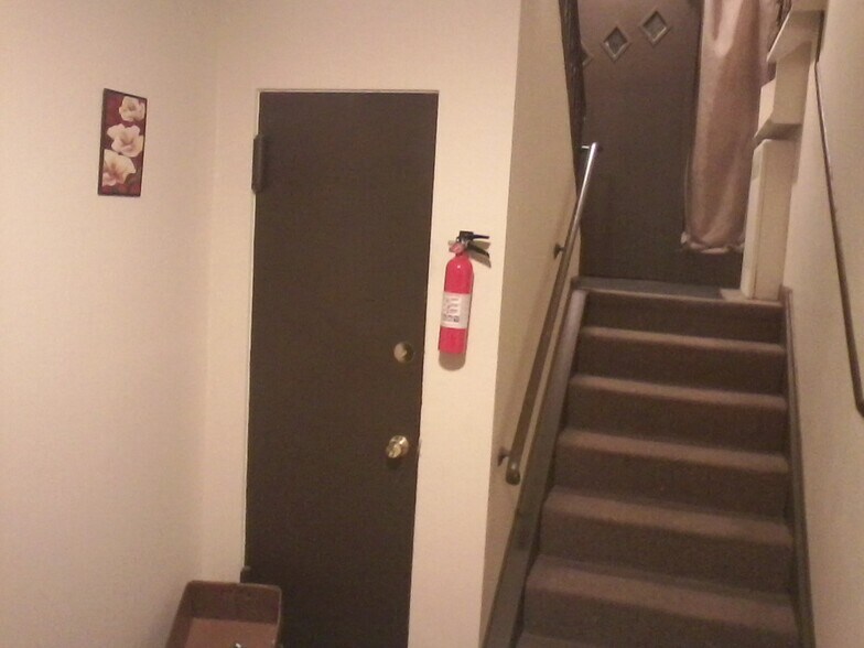 More Photos Of 1845 Cliffview Rd, Cleveland Apartments For Sale