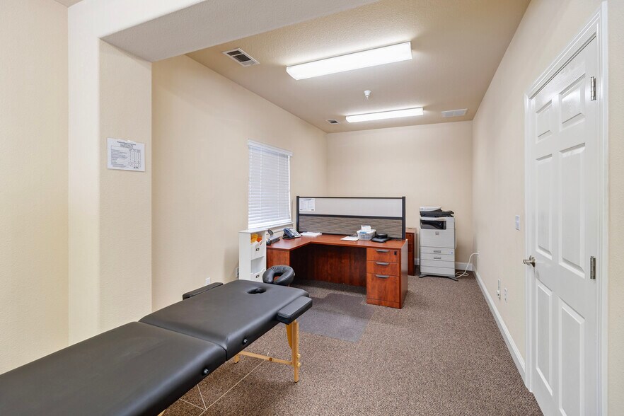 More Photos Of 3075 Crossroads Dr, Redding Light Distribution For Sale