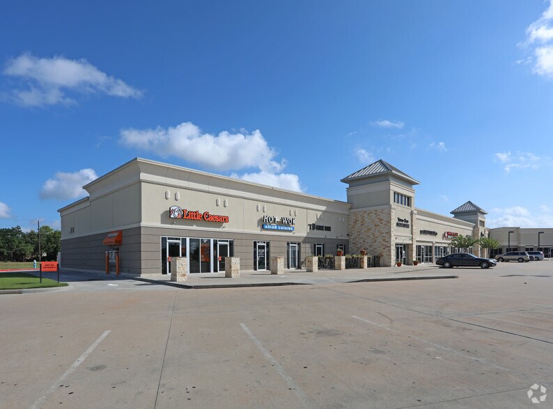 More Photos Of 15103 Mason Rd, Cypress Freestanding For Lease