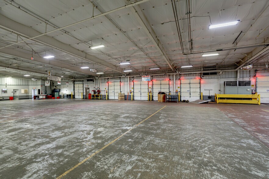 More Photos Of 660 Massman Dr, Nashville Manufacturing For Lease