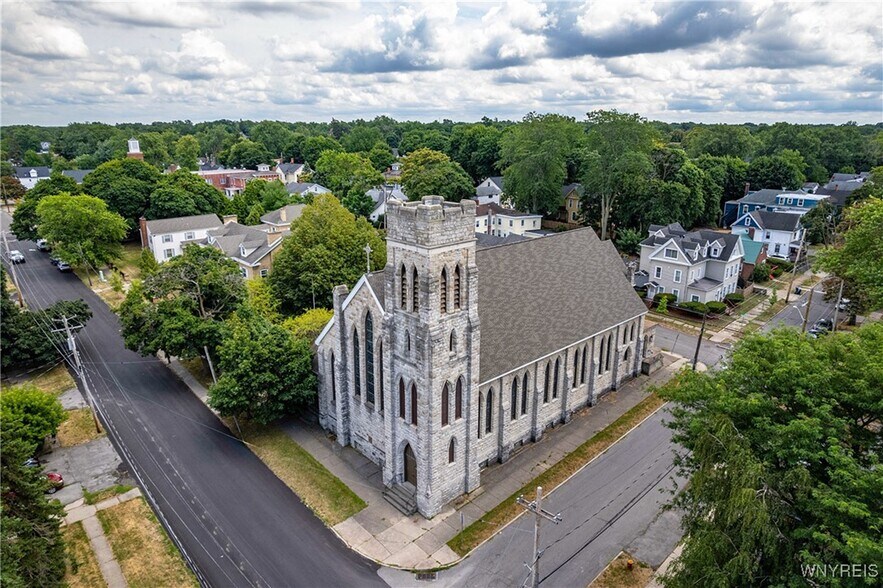 Primary Photo Of 100 Genesee St, Lockport Religious Facility For Sale