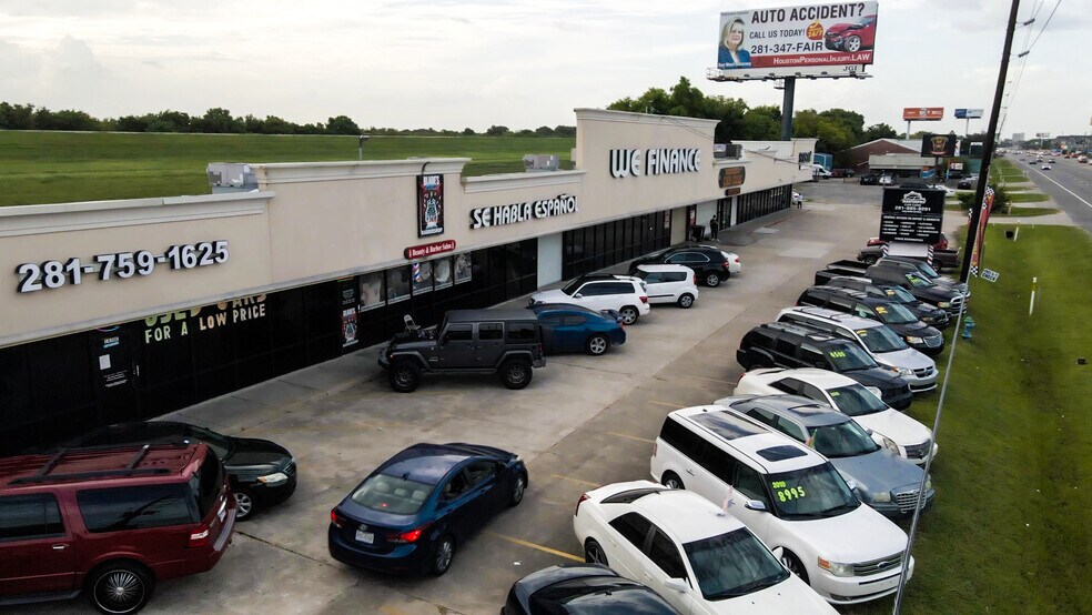 More Photos Of 1830 Highway 6 S, Houston Storefront Retail Office For Lease