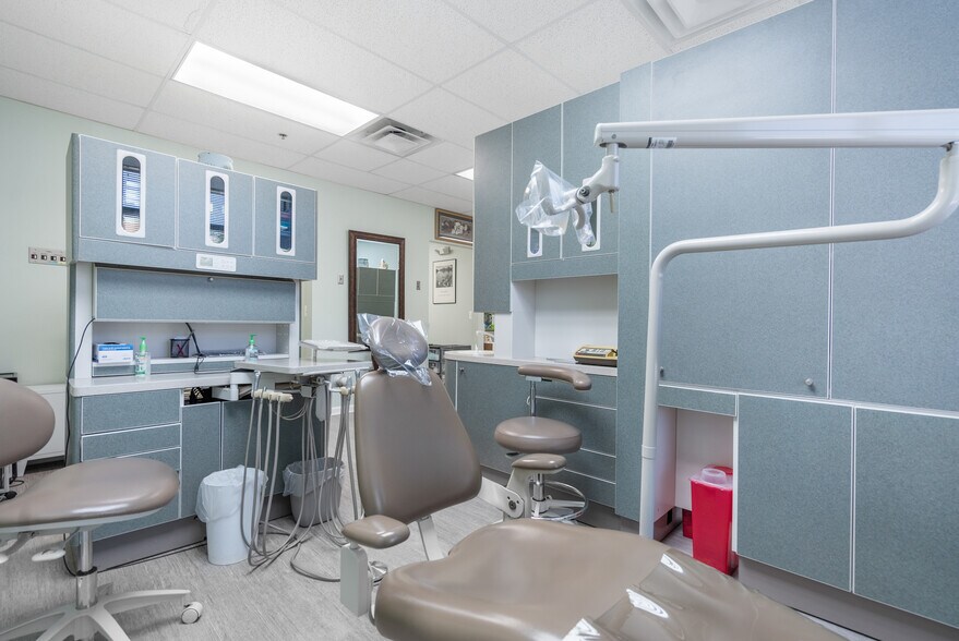 More Photos Of 9114 Philadelphia Rd, Rosedale Medical For Sale