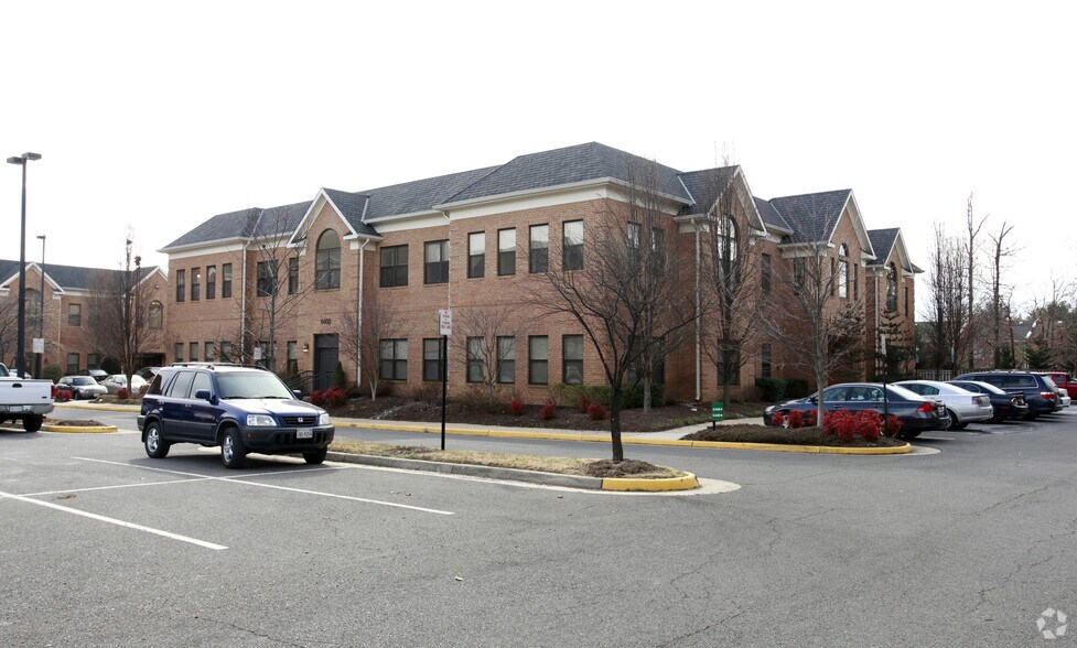 More Photos Of 6400 Grovedale Dr, Franconia Unknown For Lease