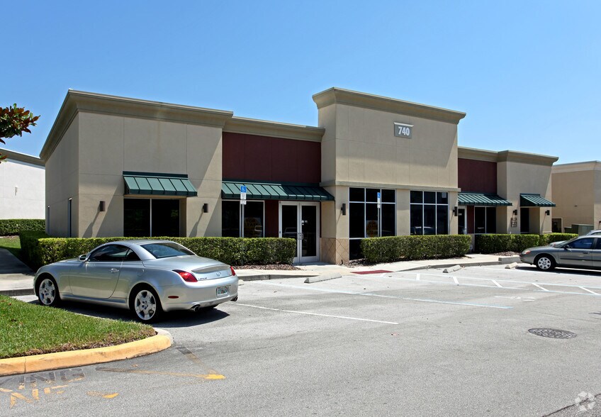 Primary Photo Of 740 Stirling Center Pl, Lake Mary Office For Lease