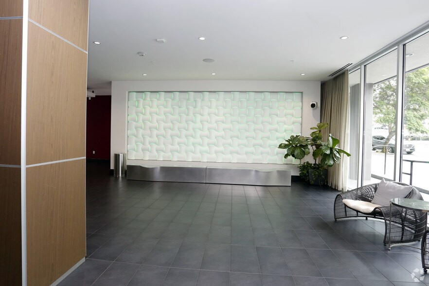 More Photos Of 3460 W 7th St, Los Angeles Apartments For Lease