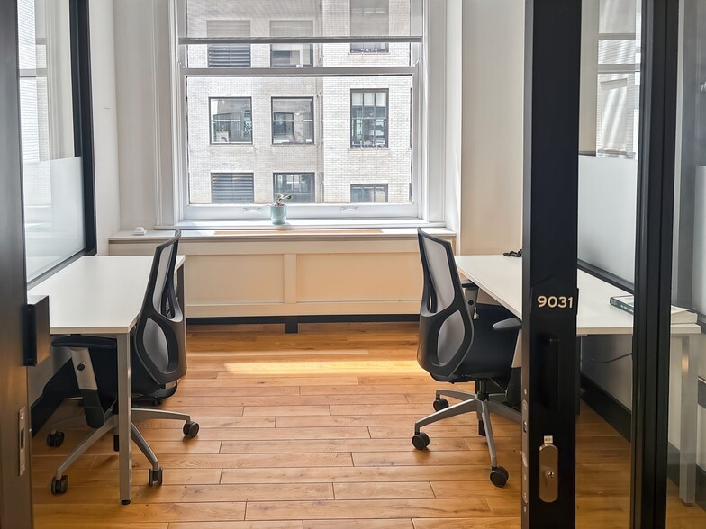 More Photos Of 5113 S Harper Ave, Chicago Coworking Space
