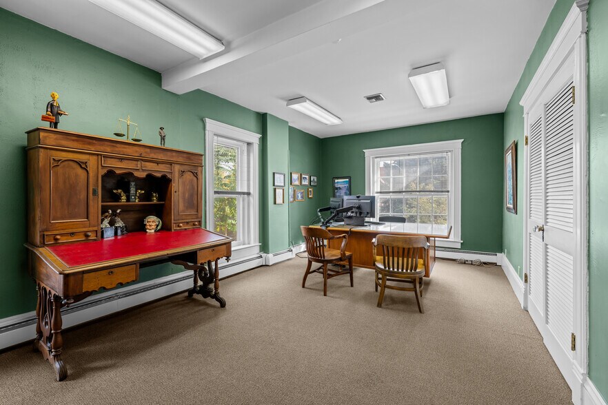 More Photos Of 851 Clarkson St, Denver Office For Sale