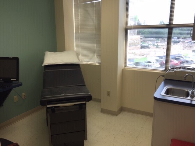 More Photos Of 5401 S Congress Ave, Atlantis Medical For Lease