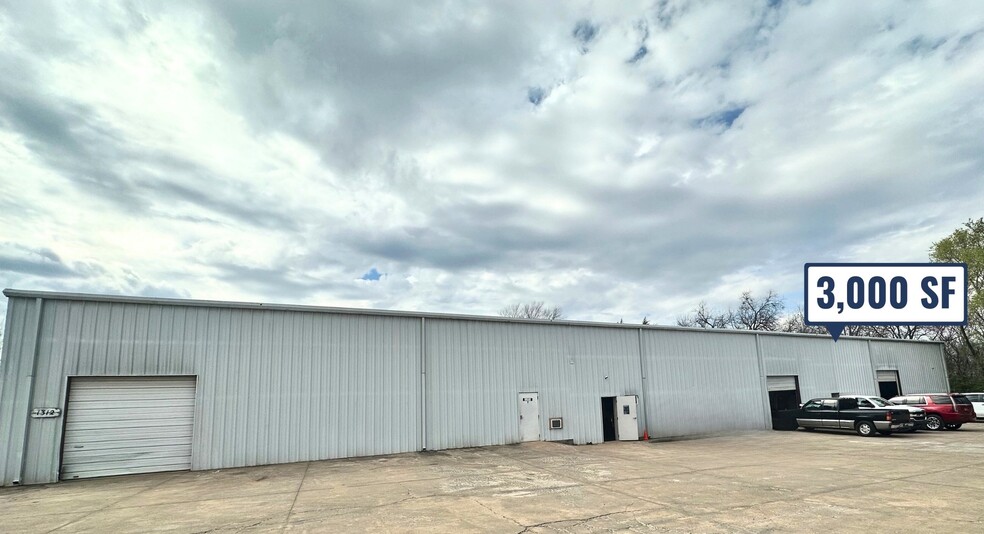 Primary Photo Of 1312 W Sunchase Ct, Fayetteville Warehouse For Lease